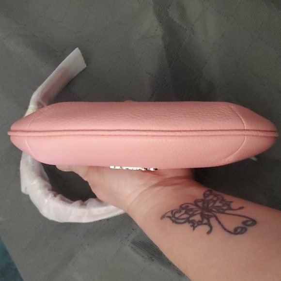 Authentic Coach Mini Peyton Bag - Picture 7 of 13